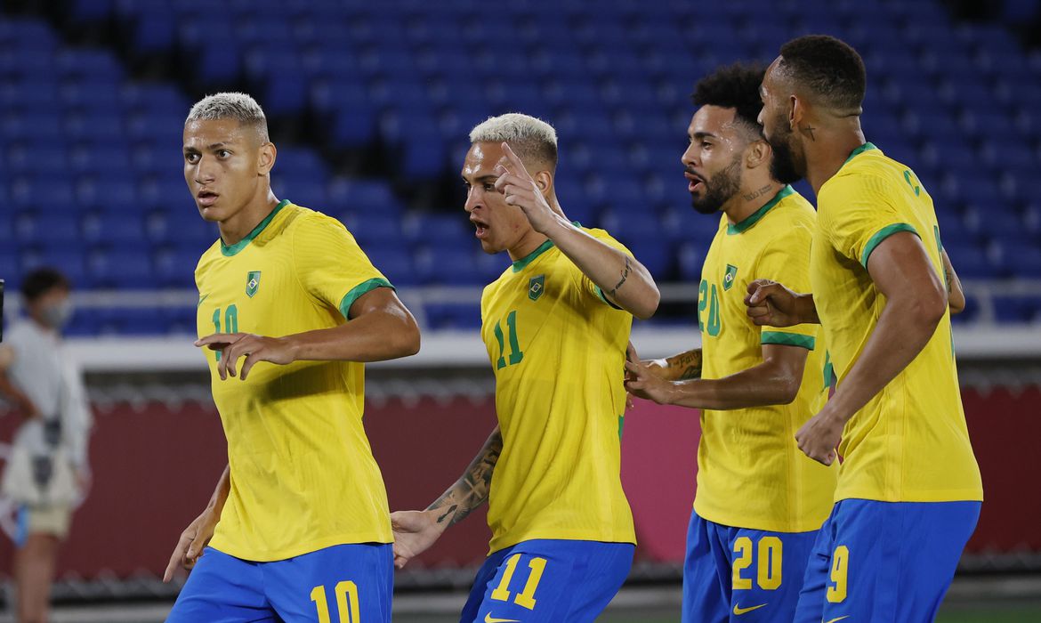 JOGOS DE TÓQUIO | Brasil e México se enfrentam de madrugada para decidir vaga na final