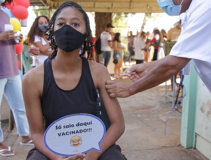 MAIS DE 83% DA POPULAÇÃO ADULTA | Vacinação contra a Covid segue avançando no DF e aplicação da 1ª dose atinge um bom patamar