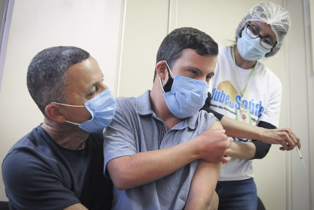 VACINAÇÃO NO DF | Mais de 3 mil adolescentes com comorbidades já fizeram o agendamento; ainda restam mais de 6 mil vagas