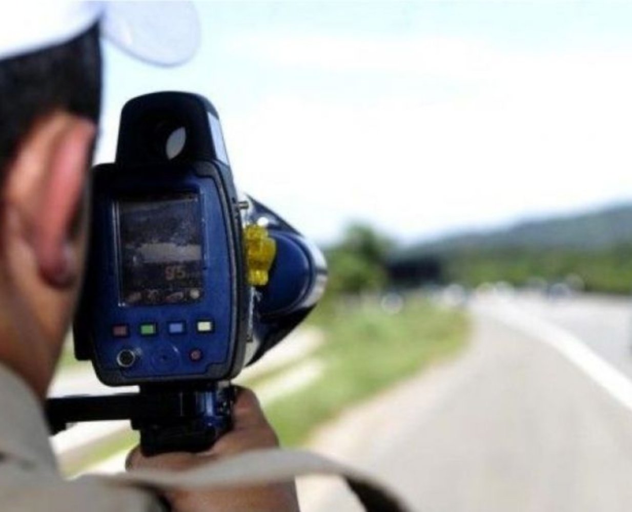 “INDÚSTRIA DA MULTA” | Governador Caiado combate irregularidades e cumpre promessa de retirar radares móveis das rodovias