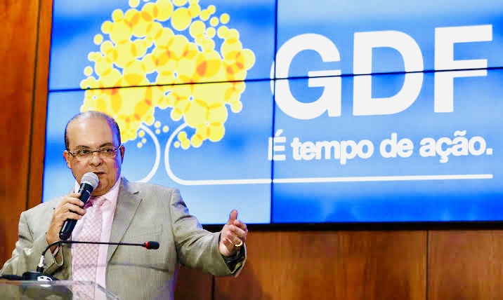 VACINAÇÃO NO DF | Ibaneis anuncia que jovens de 16 anos começam a ser imunizados a partir de sexta (10)