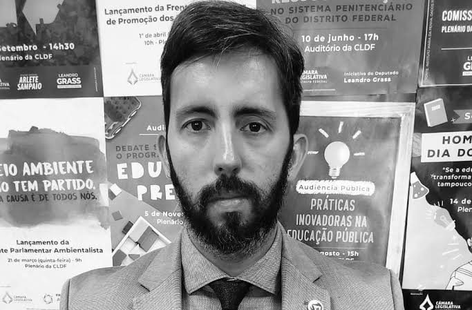 TÁ MAL NA FITA | Pesquisa revela que Leandro Grass é o deputado pior avaliado entre os distritais