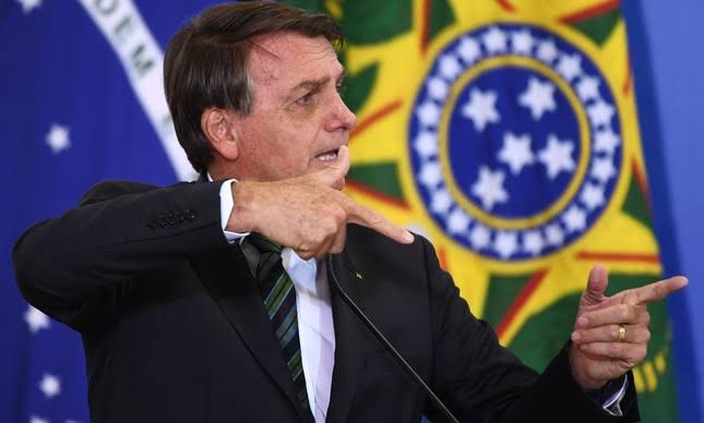 O POVO QUER SABER | Quem enquadrou Jair Messias Bolsonaro?