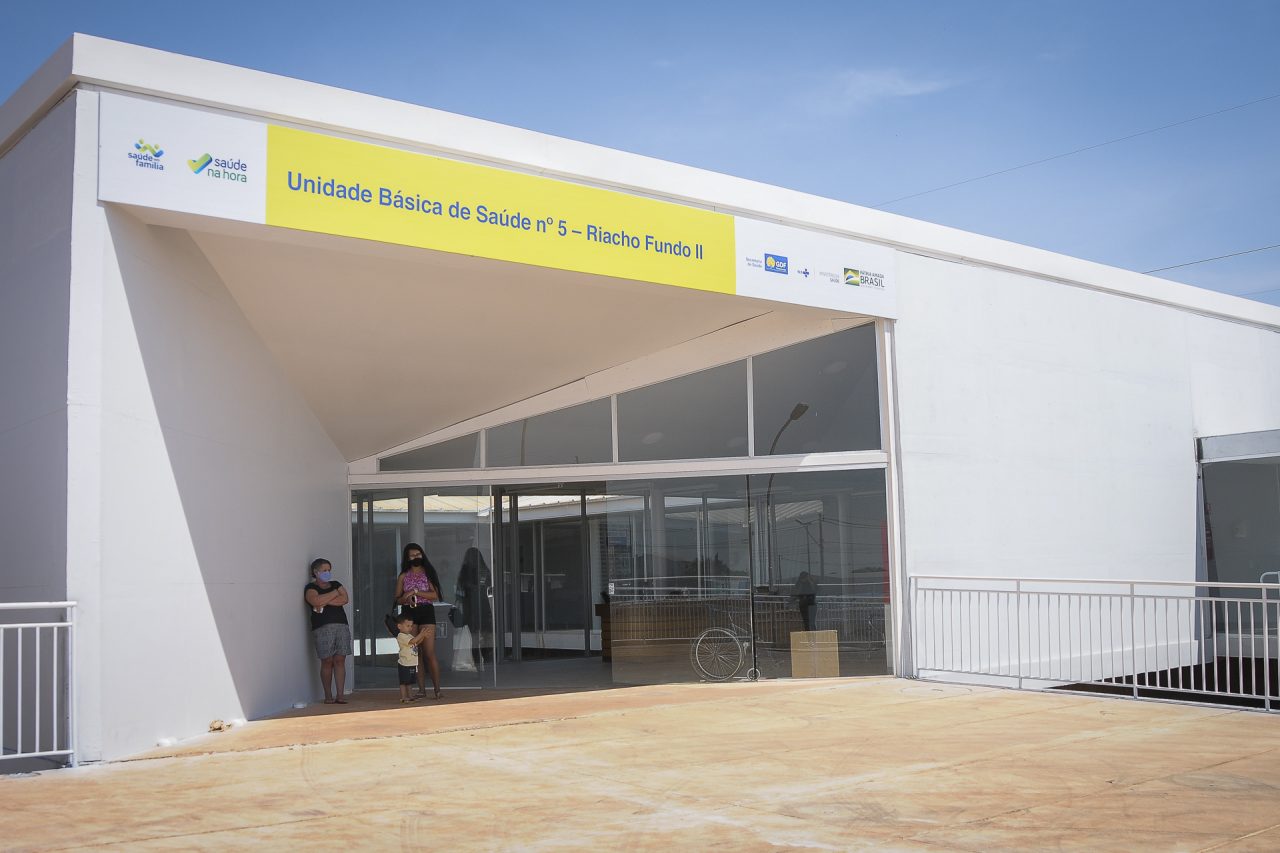 MODERNA E SUSTENTÁVEL | UBS do Riacho Fundo II construída pelo governo Ibaneis é destaque em site de arquitetura internacional