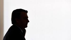 NO BALANÇO DOS MIL DIAS | Governo Bolsonaro destaca pagamento de auxílio e socorro aos empresários durante a pandemia