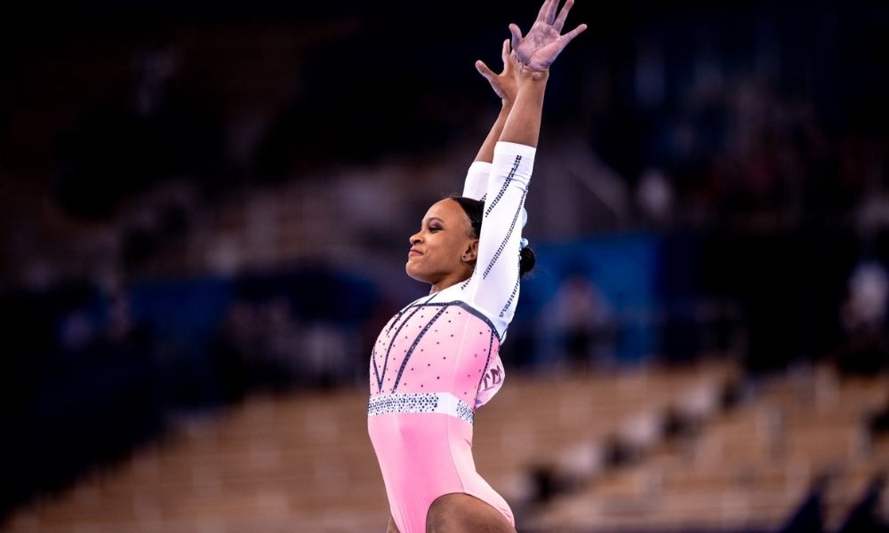 MUNDIAL DE GINÁSTICA | Rebecca Andrade ganha medalha de ouro e prata e ainda pode conquistar mais uma