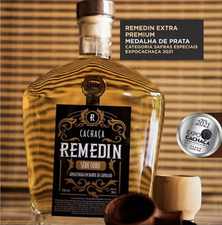 VAI UM REMEDIN AÍ? | Cachaça produzida no DF tem qualidade certificada e é premiada em exposição