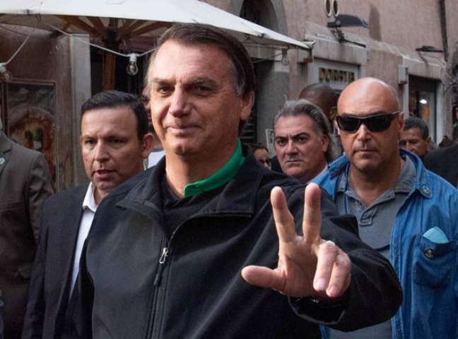 CONFUSÃO EM ROMA | Jornalistas relatam agressões durante passeio de Bolsonaro na cidade italiana que sedia reunião do G-20