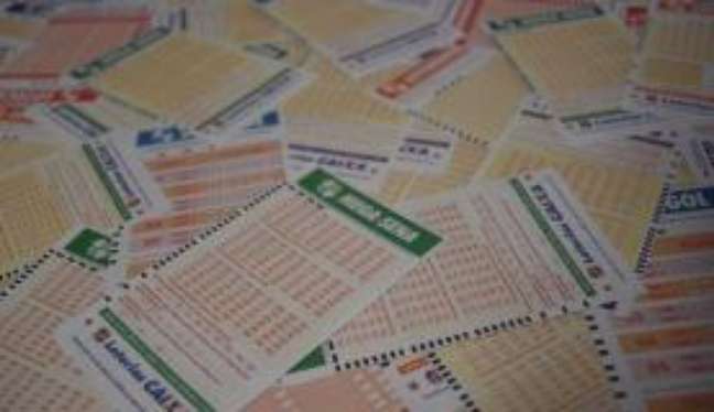 FICOU PARA O PRÓXIMO | Mega-Sena acumula e pode pagar prêmio de R$ 75 milhões no sábado (6)