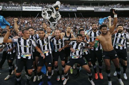 DE VOLTA À ELITE | Botafogo e Coritiba garantem retorno à Série A do Brasileirão