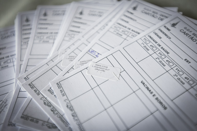 MUDANÇAS NOS PROTOCOLOS | GDF estabelece que apresentação de cartão de vacina será obrigatório em eventos