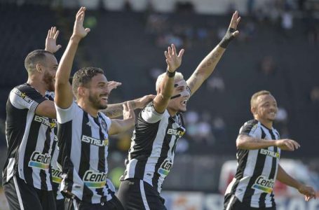 PERTO DE VOLTAR À ELITE | Botafogo goleia Vasco por 4 a 0 e agrava ainda mais a crise no rival carioca