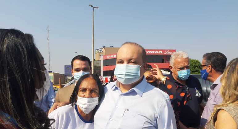 REGULARIZAÇÃO FUNDIÁRIA | Governo Ibaneis realiza força-tarefa em Samambaia para entregar escrituras