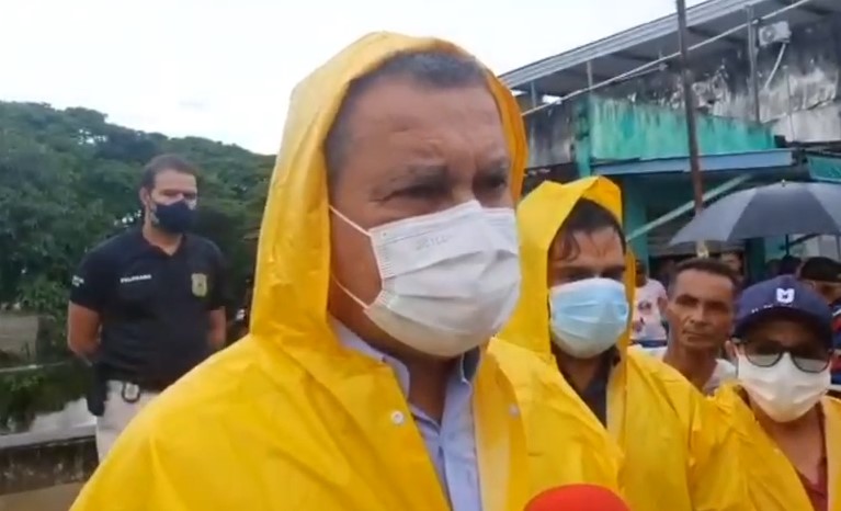 ‘POUCA VERBA’ | Governador da Bahia reclama dos recursos liberados para recuperar o estado após enchentes que atinge mais de 110 municípios