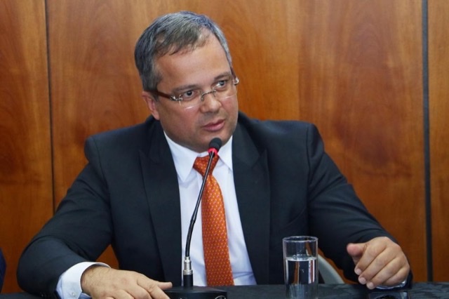 SABATINA NA CLDF | Indicado para o TCDF, André Clemente passa pelo crivo dos distritais nesta quinta (2)