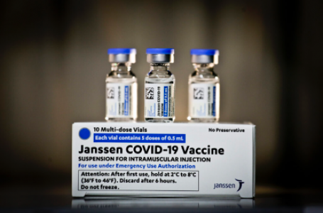 COMEÇA NO DIA 10 | Quem tomou a vacina da Janssen já pode receber a dose de reforço
