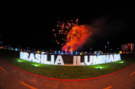 BRASÍLIA ILUMINADA | Decoração luminosa será acesa nesta quarta (22) às 18h30