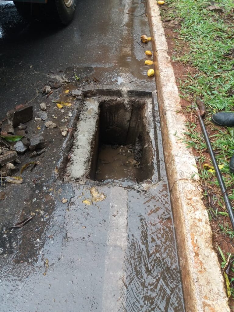 VANDALISMO | Tampas de bocas de lobo são roubadas e causam prejuízo de quase R$ 400 mil aos cofres públicos