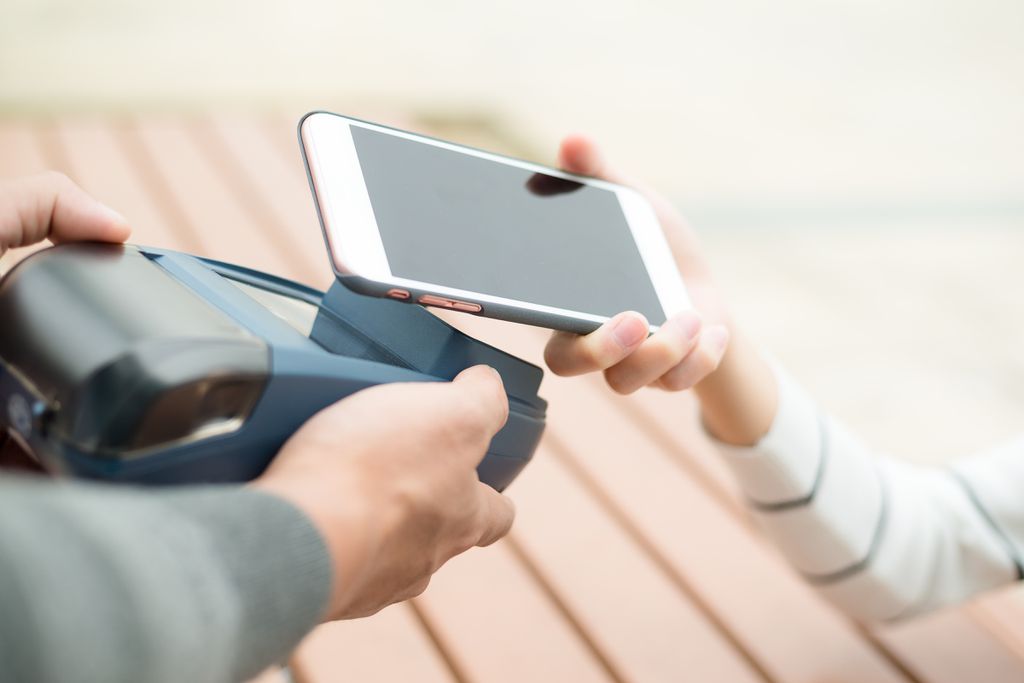 CAIU NO GOSTO DOS CLIENTES | Pagamento por aproximação já representa 20% das transações de operadora no Brasil