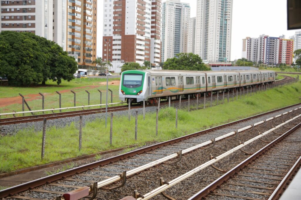 TRANSPORTE PÚBLICO | Semob informa que operação de ônibus terá reforço nos dias de manutenção do metrô