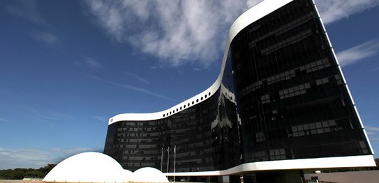 PARA COIBIR A DESINFORMAÇÃO NAS ELEIÇÕES | TSE e plataformas digitais assinam acordo de cooperação nesta terça (15)