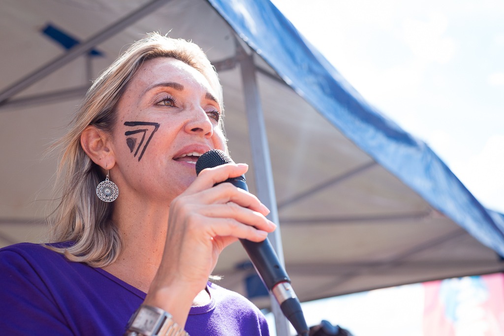 POLITICAGEM NO SINPRO-DF | Rosilene Côrrea quer usar estudantes e professores para se projetar ao Buriti