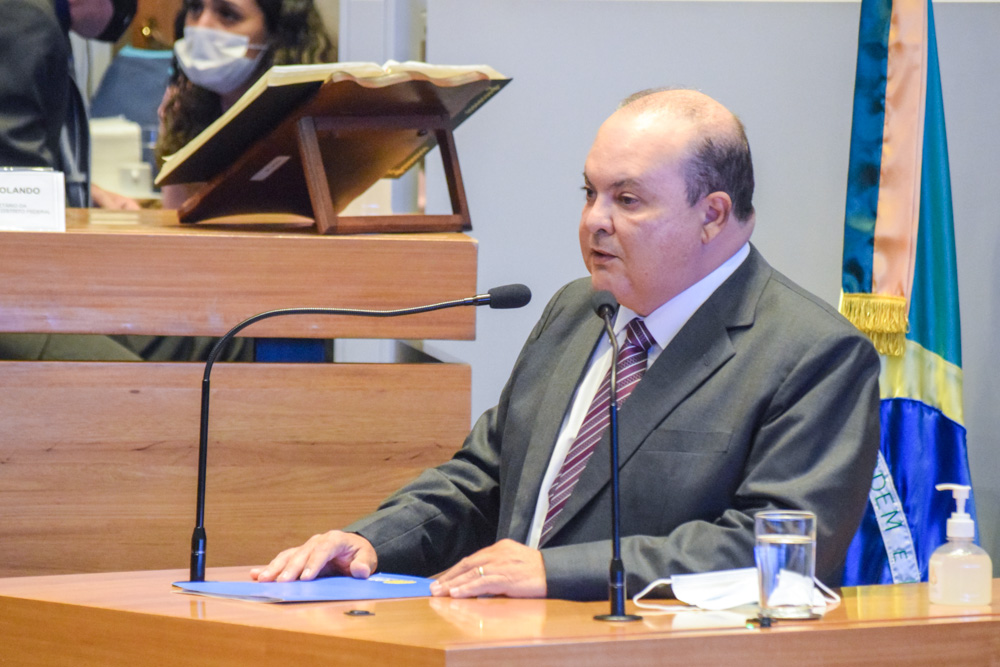 NA ABERTURA DOS TRABALHOS DA CLDF | Ibaneis elogia atuação dos distritais durante pandemia e diz que GDF vai continuar combatendo a Covid