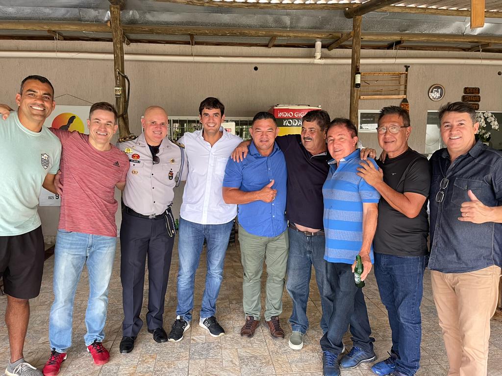 ELEIÇÕES 2022 | Lideranças do Núcleo Bandeirante promovem encontro com os deputados Hermeto e Rafael Prudente