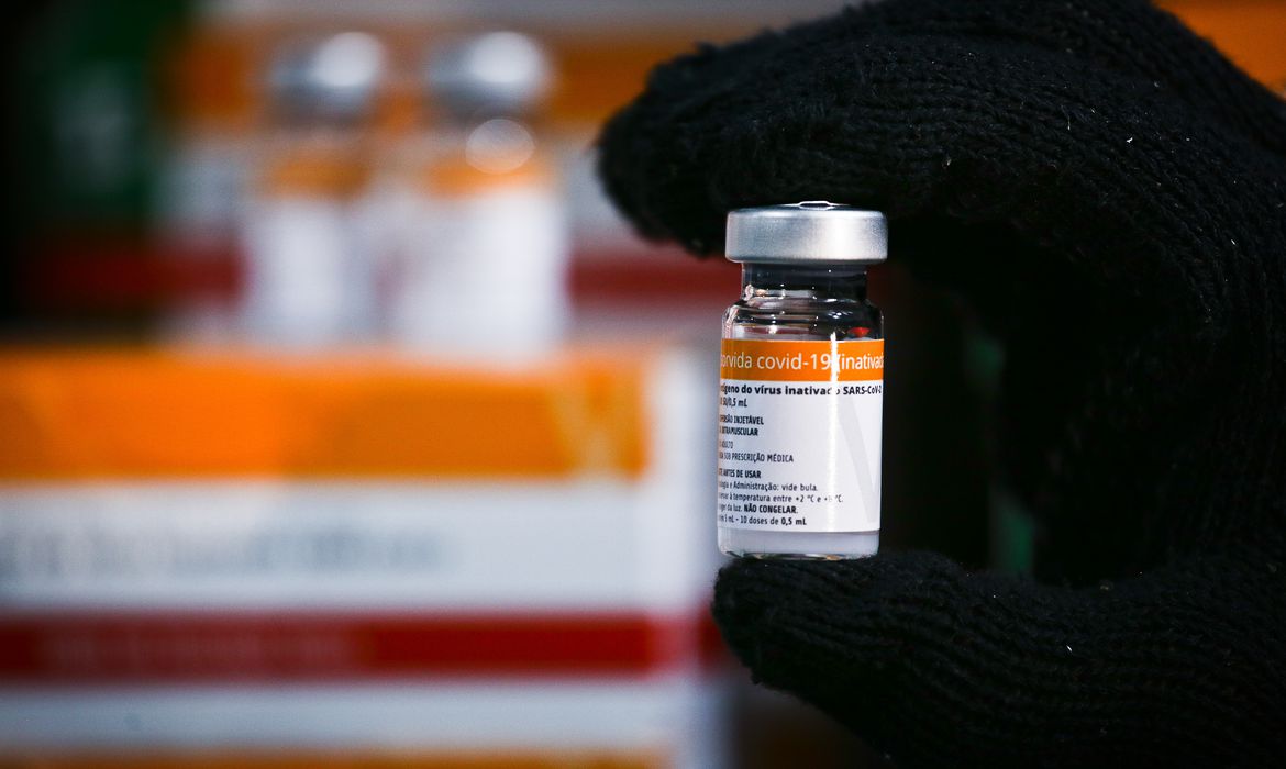PARA CRIANÇAS DE 3 A 5 ANOS | Butantan pede à Anvisa que Coronavac seja indicada para a faixa etária