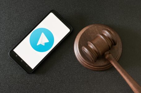 SUSPENSÃO REVOGADA | Telegram atende ordens do STF e Alexandre de Moraes libera aplicativo