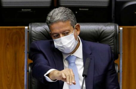 CASO DANIEL SILVEIRA | Arthur Lira pede ao STF que Câmara decida sobre cassação de deputado