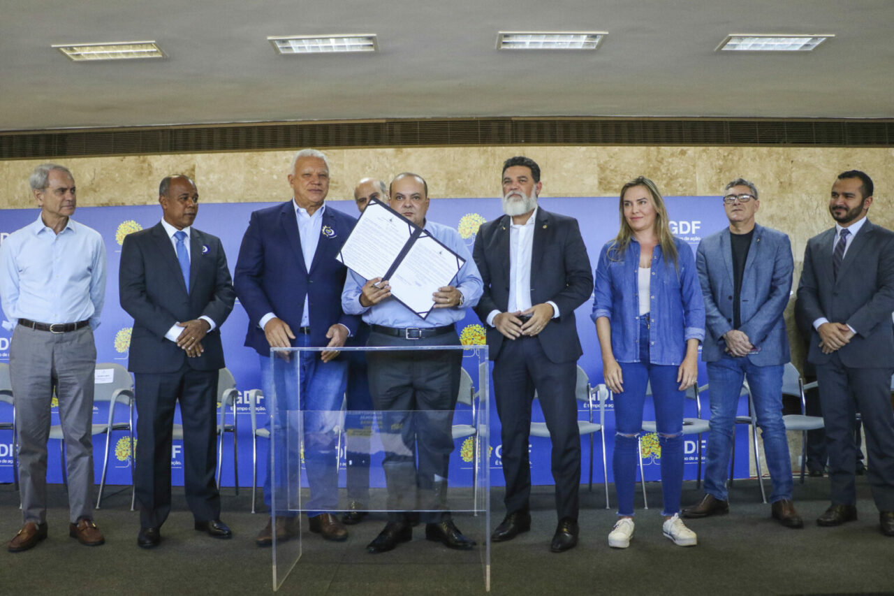 ATENDIMENTO AO CIDADÃO | Administrações regionais vão funcionar digitalmente 24 horas por dia