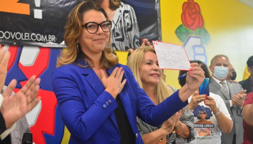 ELEIÇÕES 2022 | Sem empolgação, PDT lança pré-candidatura de Leila do Vôlei ao GDF para garantir palanque para Ciro Gomes na capital federal