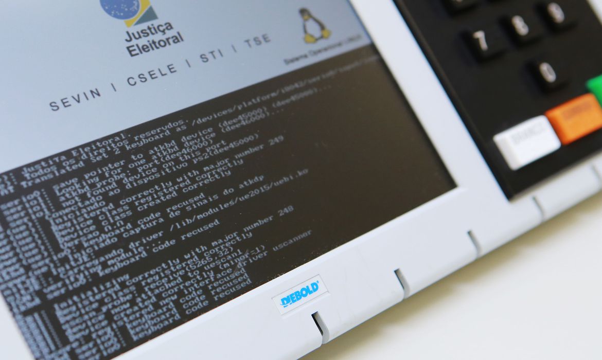 ELEIÇÕES 2022 | Pré-candidatos já podem receber doações por meio da vaquinha virtual