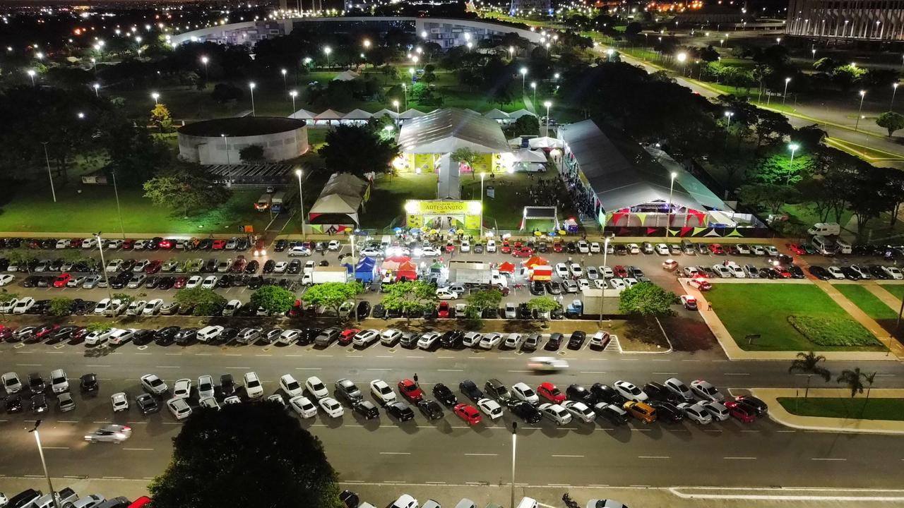 COM SHOWS DE GERALDO AZEVEDO, SANDRA DE SÁ E JORGE VERCILLO | Começa na quarta (11) a 2ª Feira Nacional do Artesanato e das Flores de Brasília