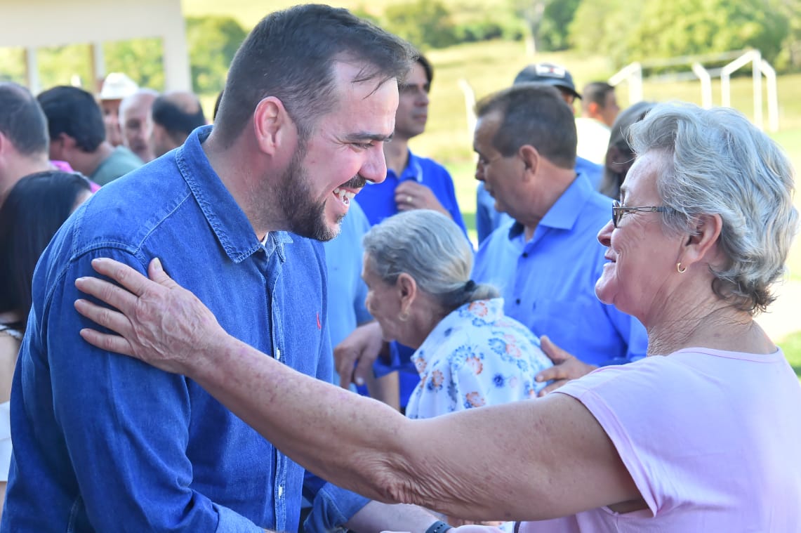 ELEIÇÕES EM GOIÁS | Homenagens de vereadores do Entorno a Gustavo Mendanha confirmam que rede de apoiadores ao pré-candidato ao governo está crescendo na região