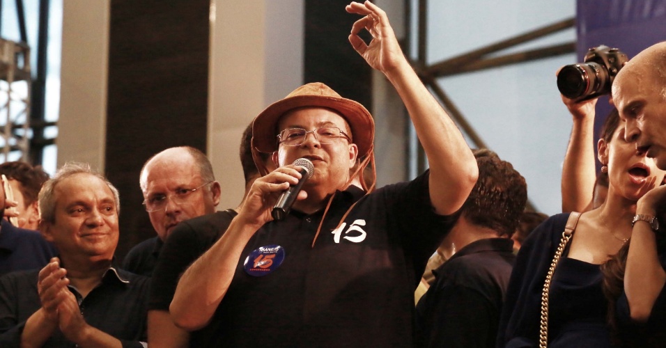 PROMESSA CUMPRIDA | Governo Ibaneis começa a pagar a partir de terça (3) a 3ª parcela do reajuste salarial dos servidores do GDF que Rollemberg deu cano