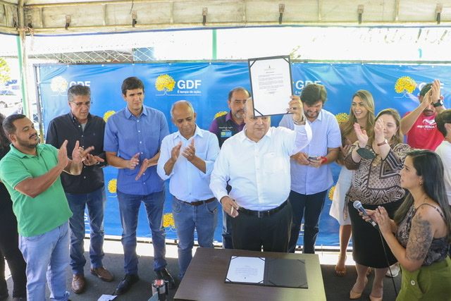 HOSPITAL DE PLANALTINA | Ibaneis anuncia que unidade de saúde vai ser ampliada e ganhar mais 52 leitos