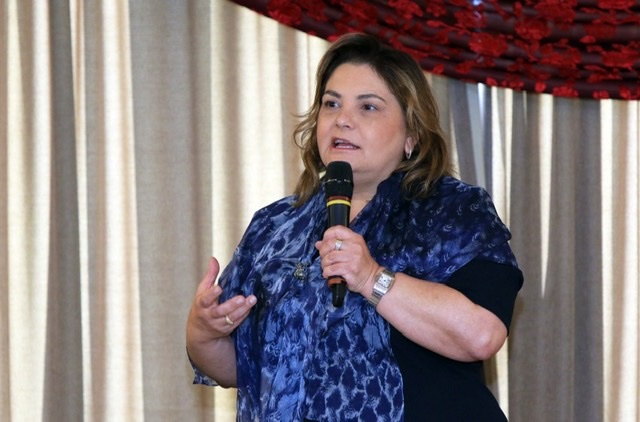 POPULAÇÃO CONSCIENTE | Lucilene Florêncio diz que governo Ibaneis quer aumentar cobertura vacinal contra a Covid e intensificar ações de combate à dengue