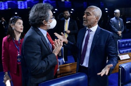‘NÃO BOTA O DEDO NA MINHA CARA’ | Romário (PL-RJ) se desentende com Paulo Rocha (PT-PA) no plenário do Senado
