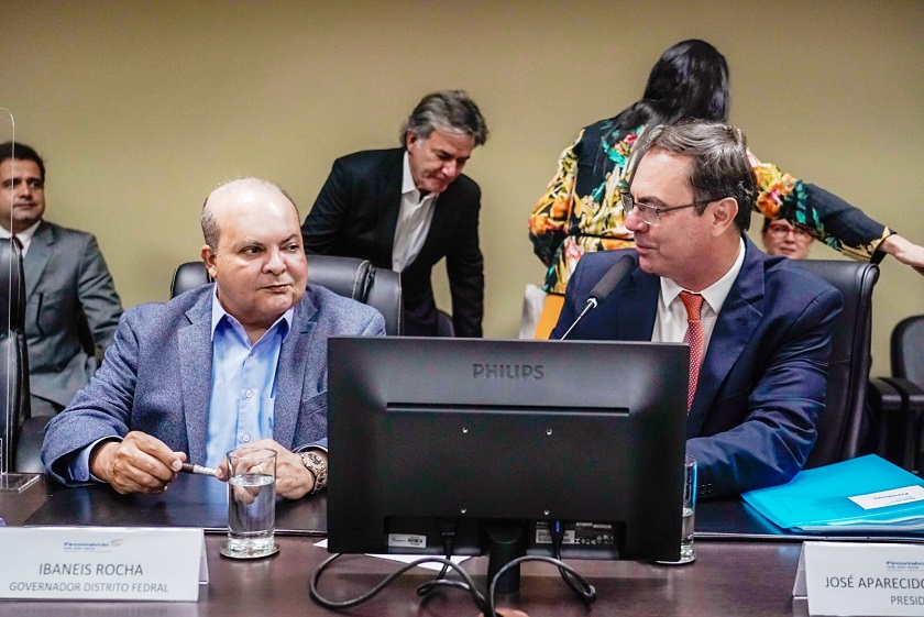 PARCERIA COM O SETOR PRODUTIVO | Ibaneis participa da 1ª reunião da nova diretoria da Fecomércio-DF e apresenta ações do GDF em prol das empresas