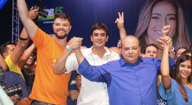 ELEIÇÕES 2022 | Rafael Prudente tem candidatura para federal confirmada durante convenção