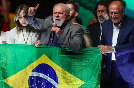ELEIÇÕES 2022 | Militantes do PT no DF são convocados para participar de mutirão só para Lula; Grass e Rosilene são ignorados