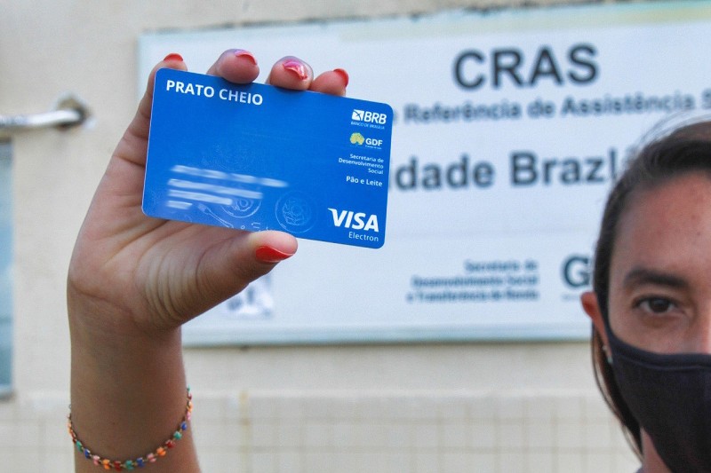 PROGRAMAS SOCIAIS | Ibaneis diz que GDF estuda ampliar Cartão Prato Cheio para 80 mil famílias