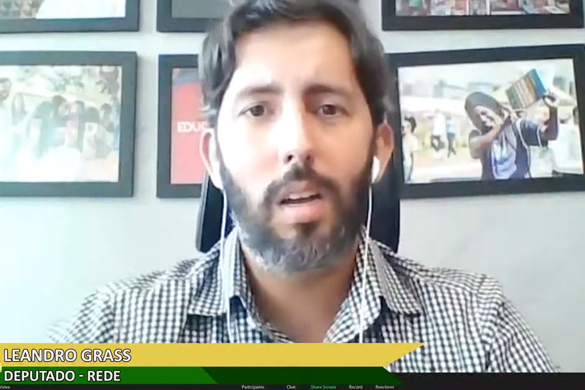 ELEIÇÕES 2022 | Ibaneis aciona Justiça Eleitoral contra fake news propagada por Leandro Grass no Twitter