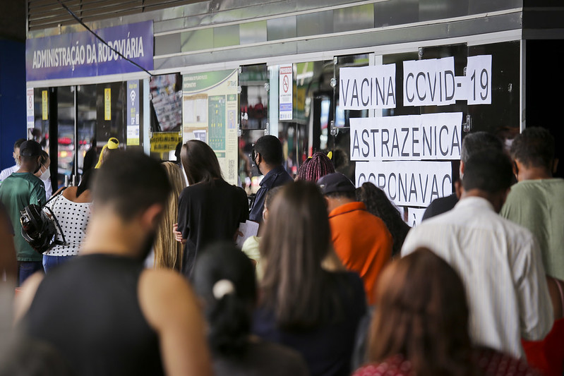 VACINAÇÃO NO FERIADO | Rodoviária do Plano Piloto terá ponto de imunização contra Covid-19 até às 16h