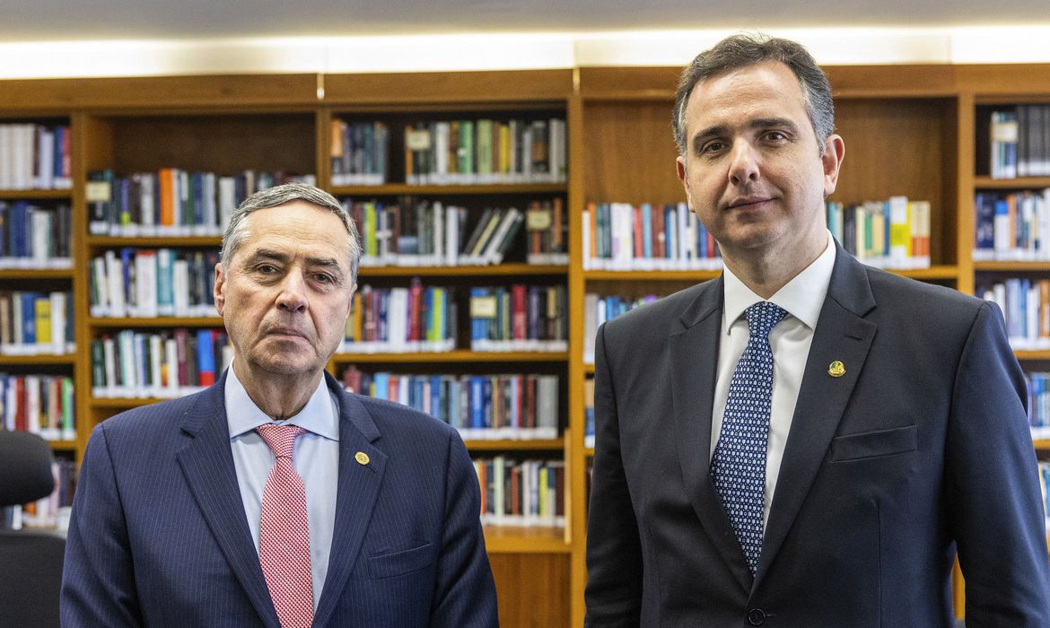 EM BUSCA DE UMA SOLUÇÃO | Presidente do Senado e ministro do STF reúnem para tratar da decisão que suspendeu piso da enfermagem