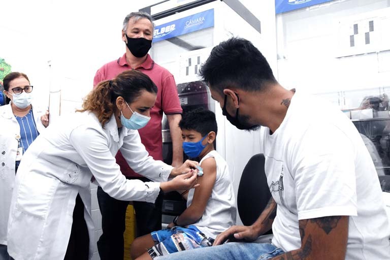 VACINAÇÃO NO DF | UBSs funcionam neste sábado para aplicar vacinas contra pólio, tétano, sarampo e covid-19; Confira a lista