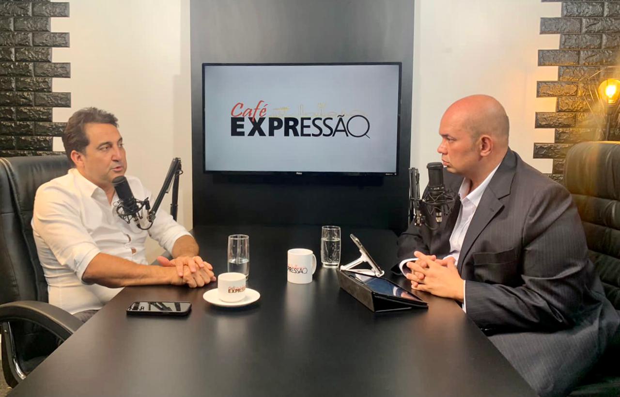 CAFÉ EXPRESSÃO | Gilvan Máximo diz que impediu que Republicanos traísse Ibaneis com Reguffe