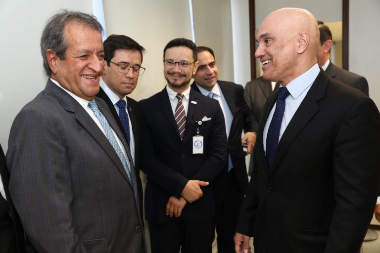 E AGORA, VALDEMAR? | TSE determina o bloqueio de R$ 13,5 milhões que estavam na conta do PL para pagar multa